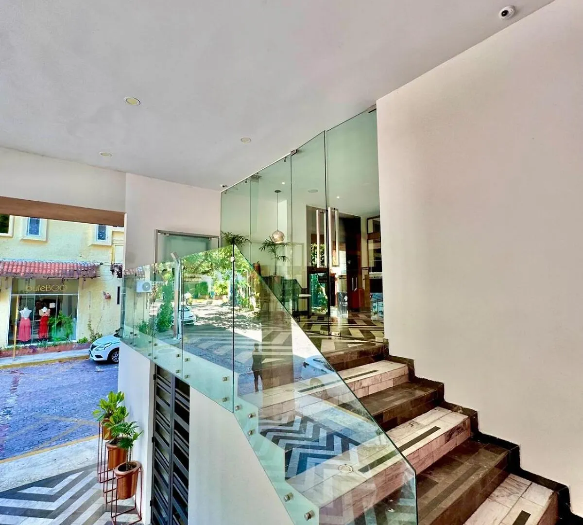 2 Bedroom Apartment Steps From The Sea! Playa del Carmen 0*,